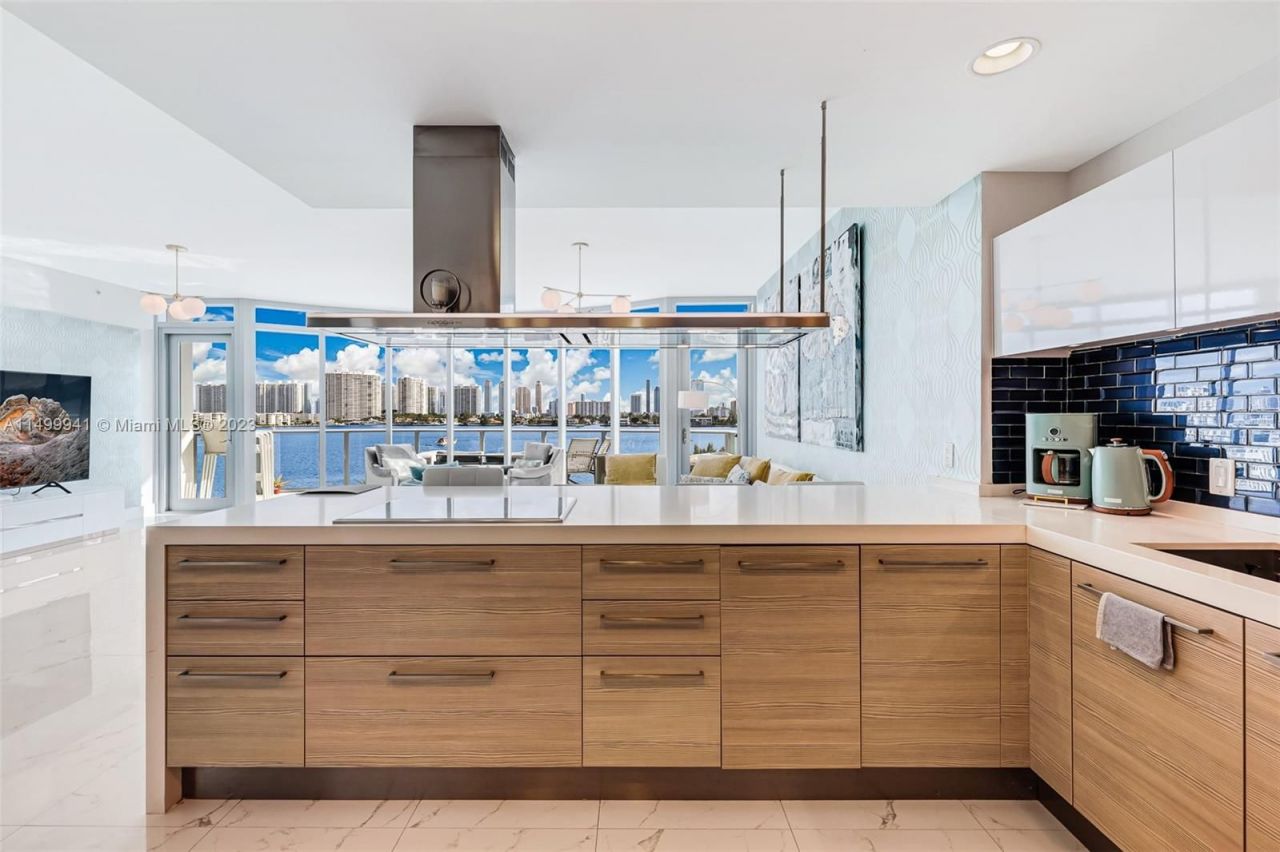 Квартира в Майами, США, 170 м² - фото 8