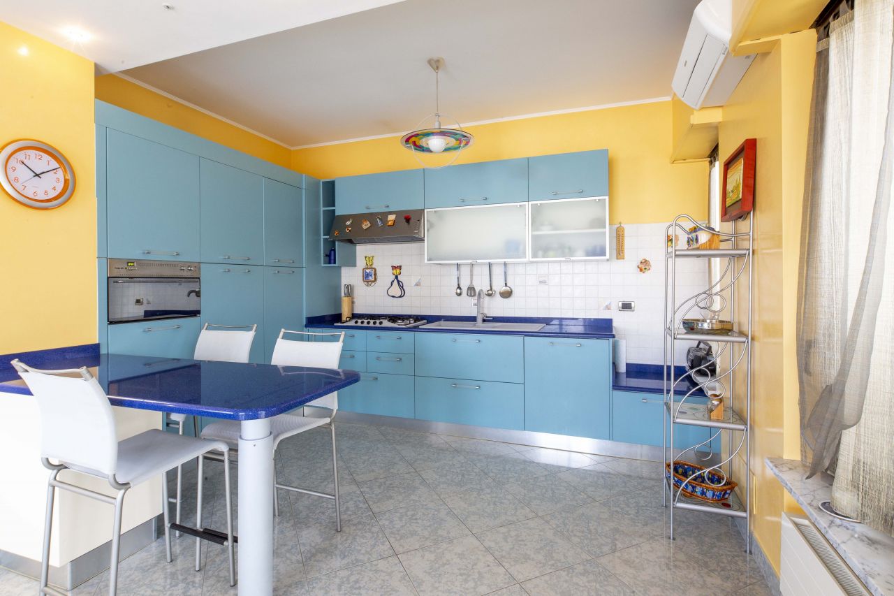 Пентхаус в Сан-Ремо, Италия, 120 м² - фото 4