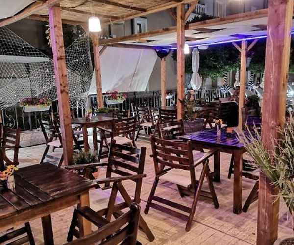 Отель, гостиница в Святом Власе, Болгария, 1 800 м² - фото 3