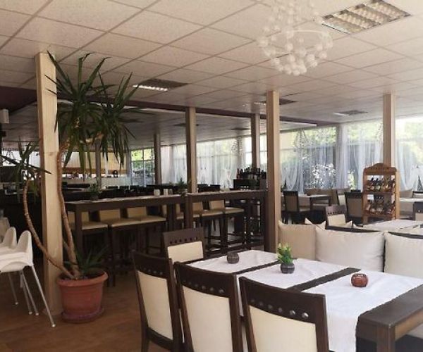 Отель, гостиница в Святом Власе, Болгария, 1 800 м² - фото 4