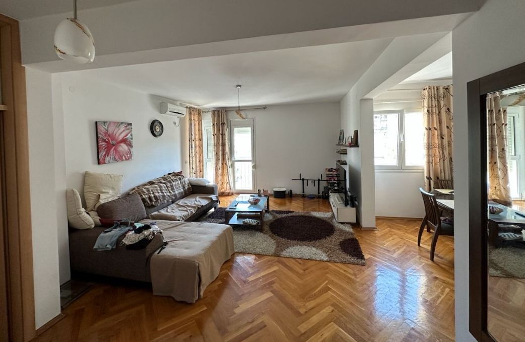 Квартира в Баре, Черногория, 89 м² - фото 2