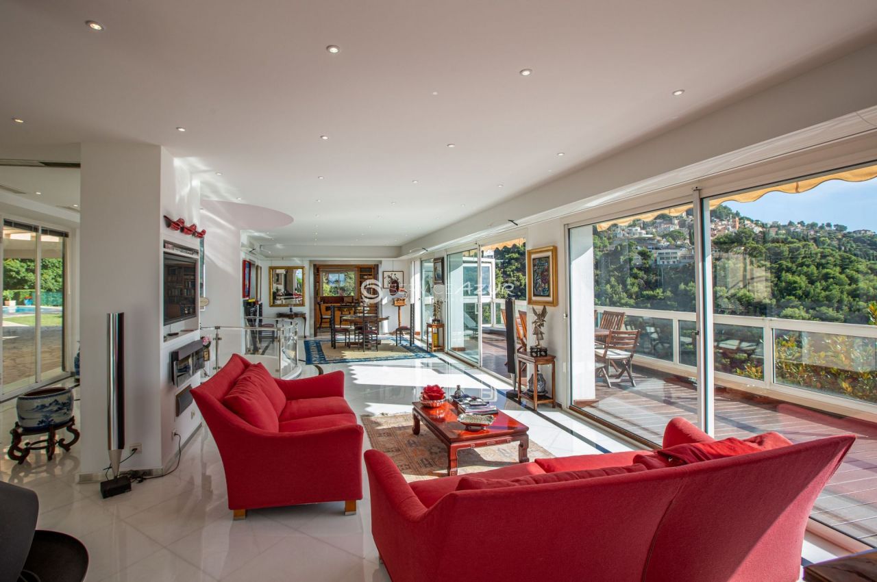 Вилла в Рокбрюн-Кап-Мартен, Франция, 419 м² - фото 12