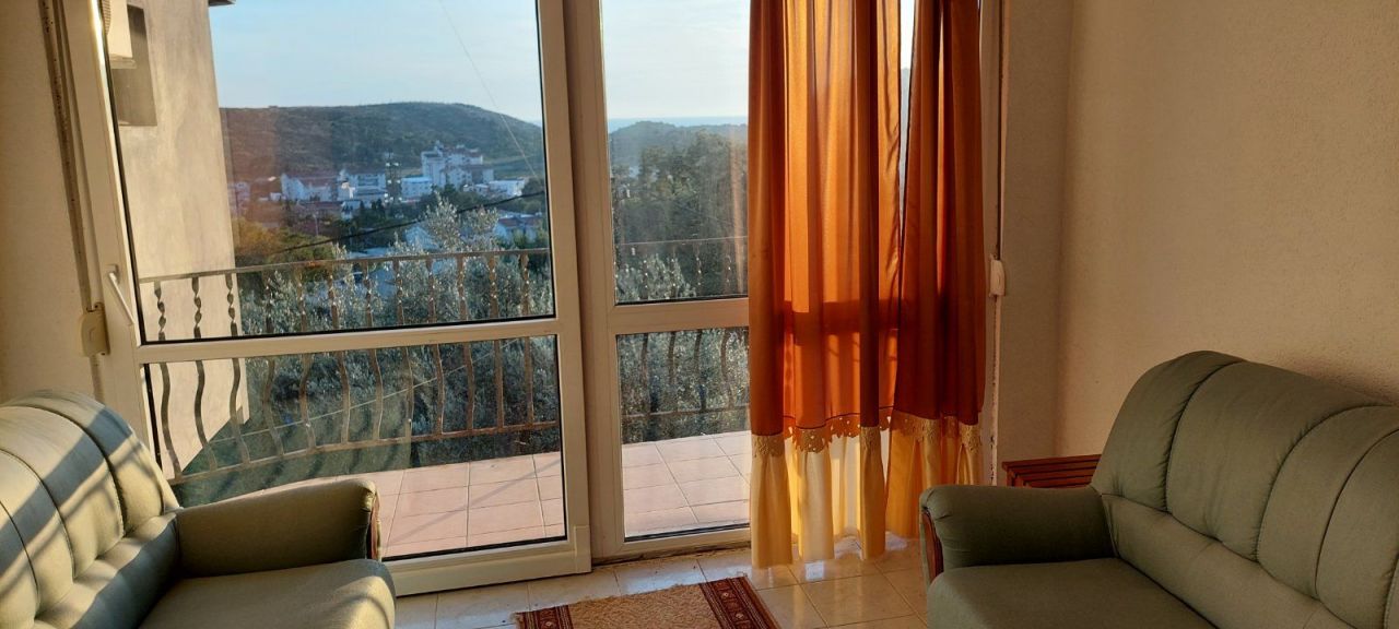 Квартира в Сутоморе, Черногория, 61 м2 - фото 1