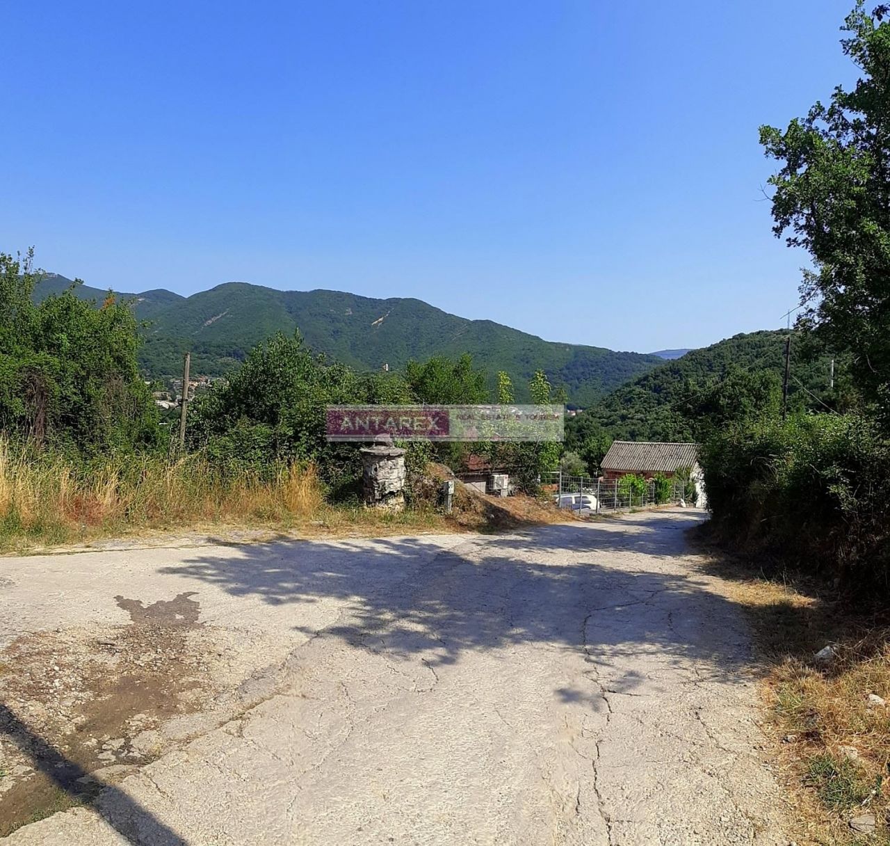 Земля в Зеленике, Черногория, 2 500 м² - фото 3