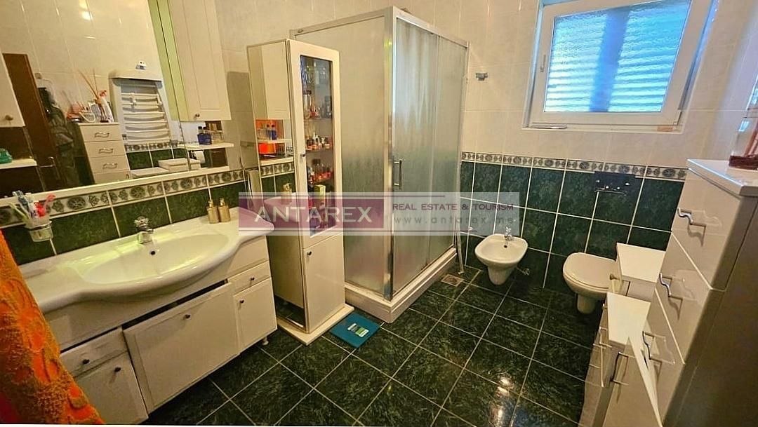 Вилла в Херцег-Нови, Черногория, 296 м² - фото 12