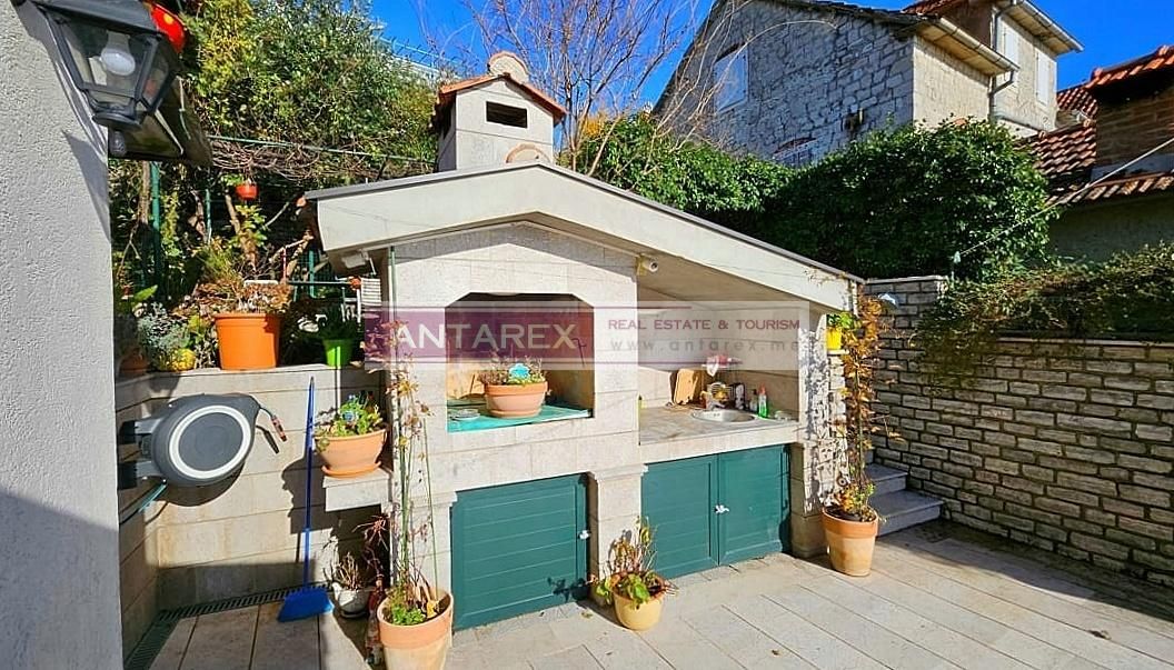 Вилла в Херцег-Нови, Черногория, 296 м² - фото 13