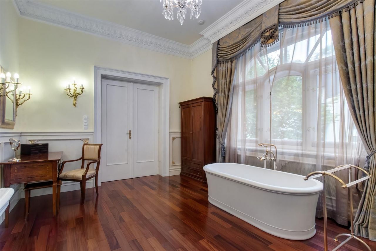 Вилла в Будапеште, Венгрия, 600 м² - фото 16