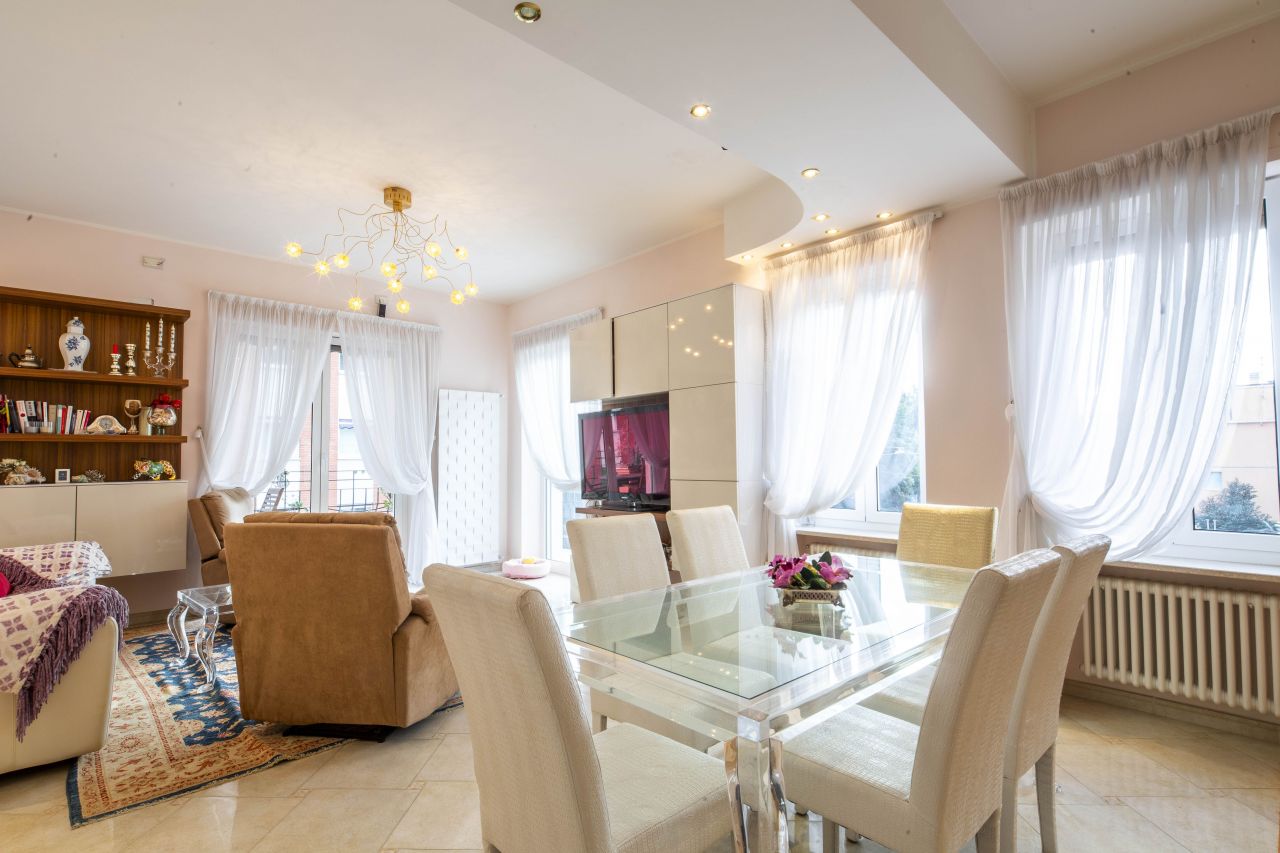 Квартира в Алассио, Италия, 111 м² - фото 2