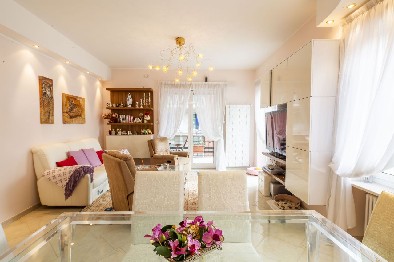 Квартира в Алассио, Италия, 111 м² - фото 5