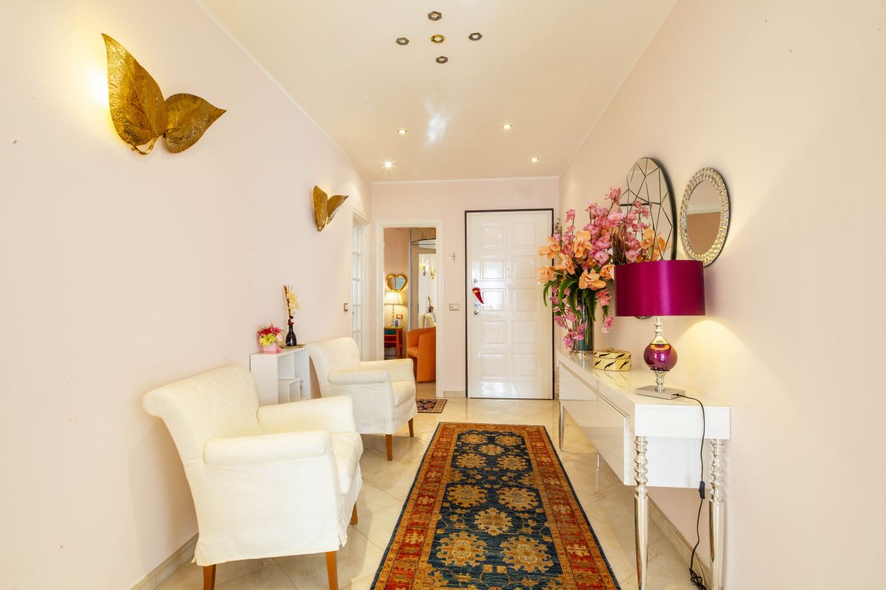 Квартира в Алассио, Италия, 111 м² - фото 10