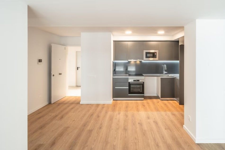 Квартира в Оспиталет-де-Льобрегат, Испания, 88 м² - фото 2