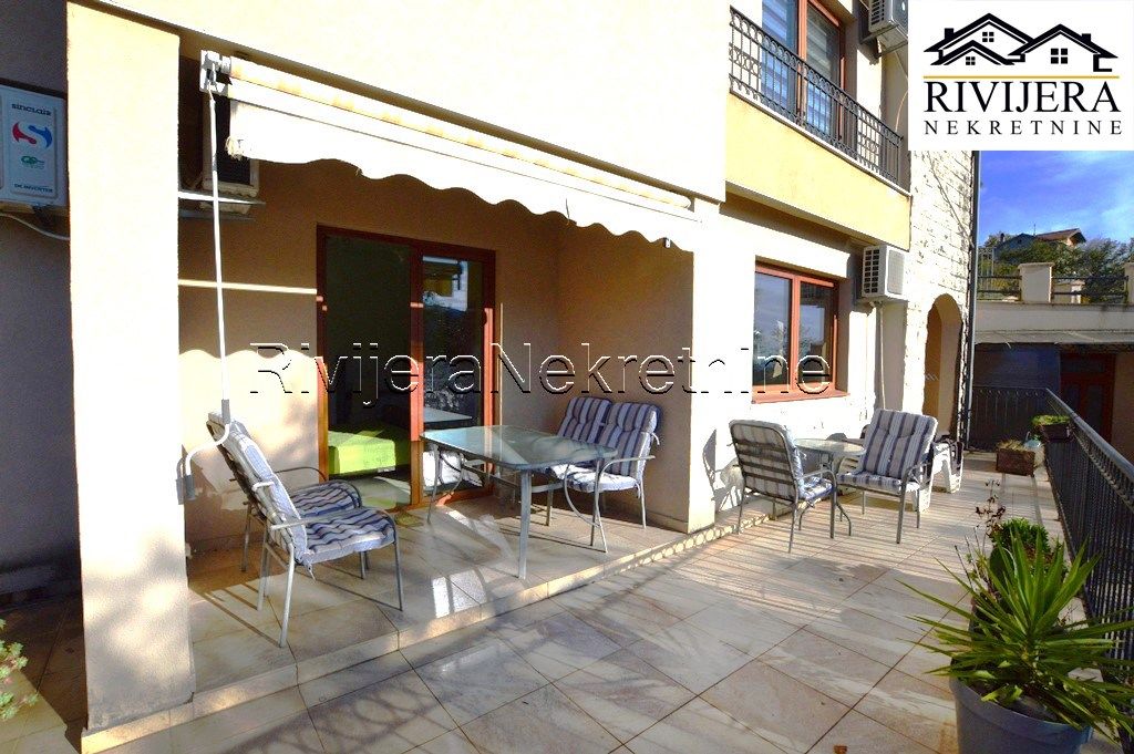 Квартира в Херцег-Нови, Черногория, 69 м² - фото 12