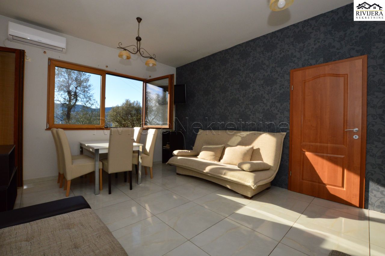 Квартира в Херцег-Нови, Черногория, 69 м² - фото 9