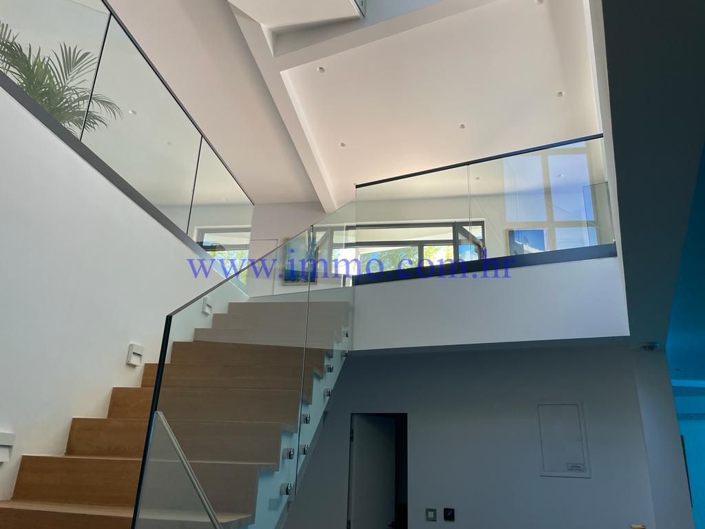 Вилла в Трогире, Хорватия, 370 м² - фото 11