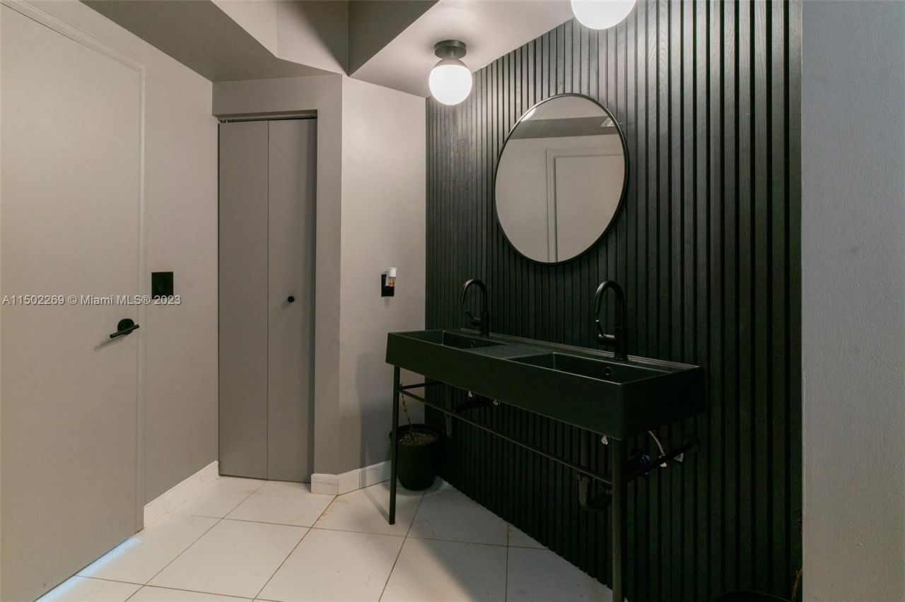 Квартира в Майами, США, 110 м² - фото 14