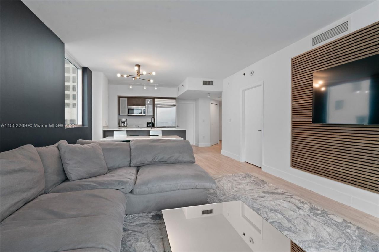 Квартира в Майами, США, 110 м² - фото 11