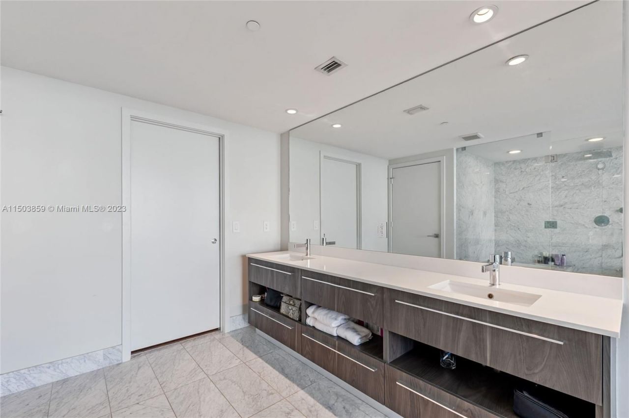 Квартира в Майами, США, 100 м² - фото 12