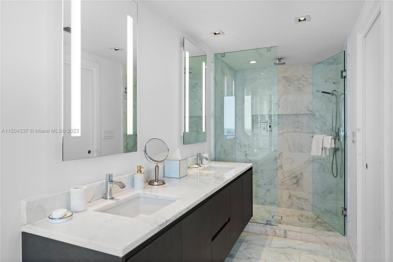 Квартира в Майами, США, 110 м² - фото 12