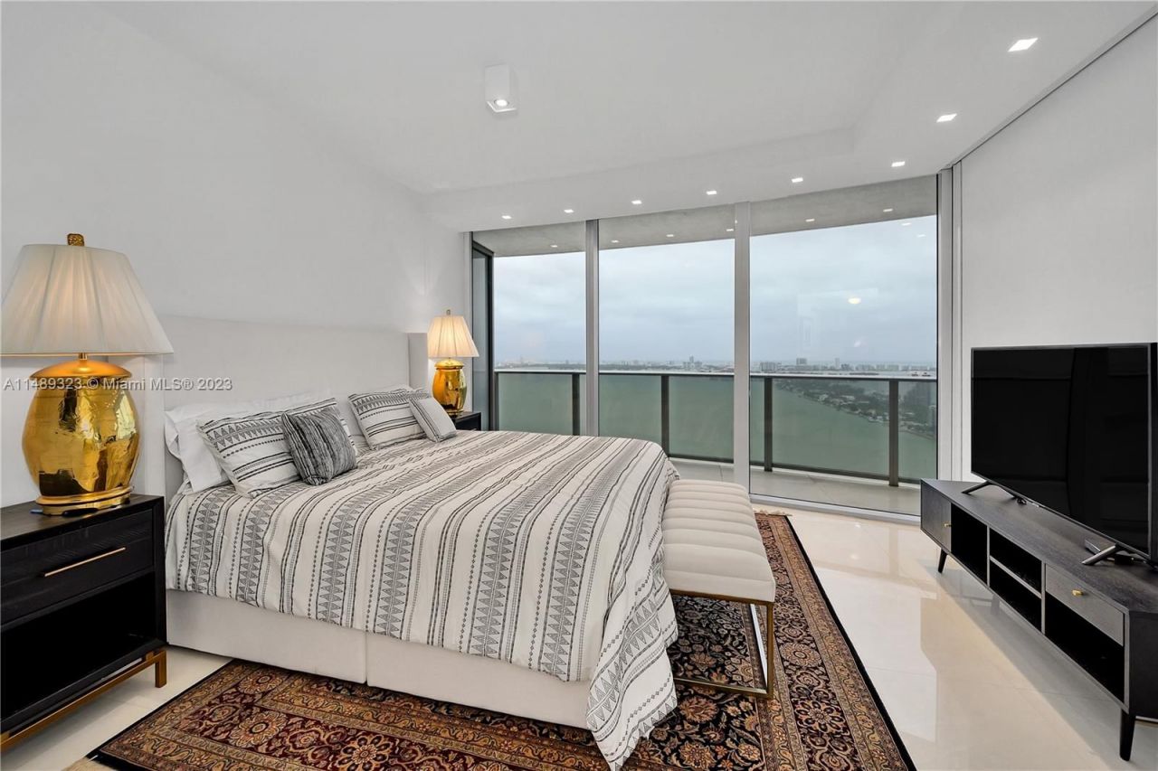 Квартира в Майами, США, 190 м² - фото 15