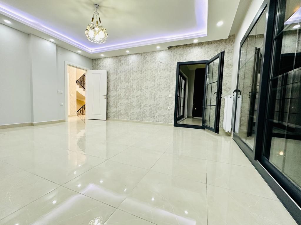 Вилла в Мерсине, Турция, 330 м² - фото 16