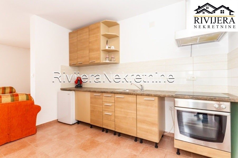 Квартира в Херцег-Нови, Черногория, 58 м² - фото 4