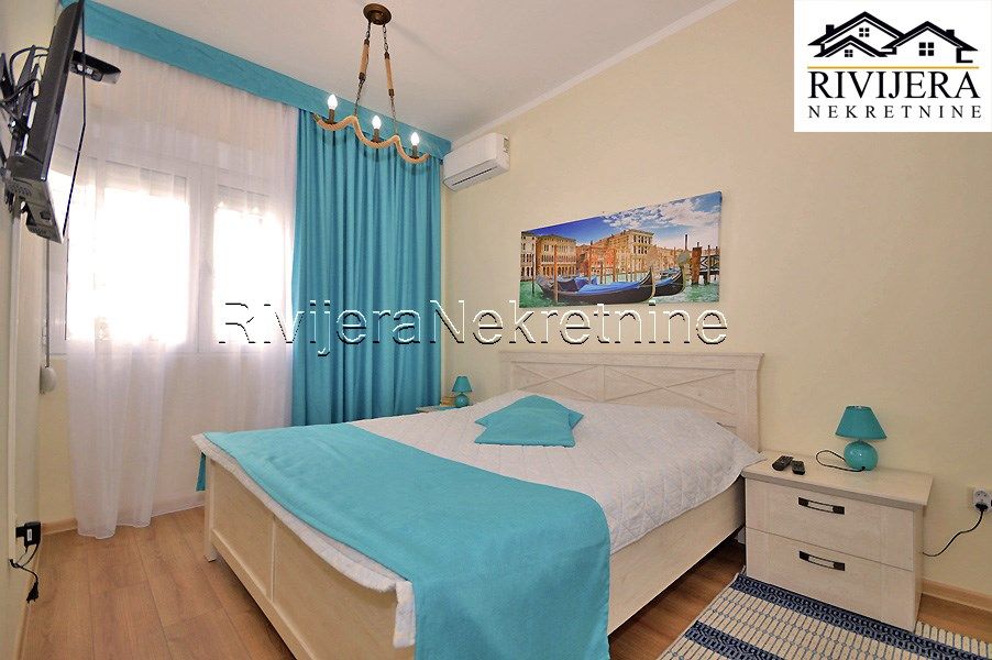 Квартира в Херцег-Нови, Черногория, 80 м² - фото 3