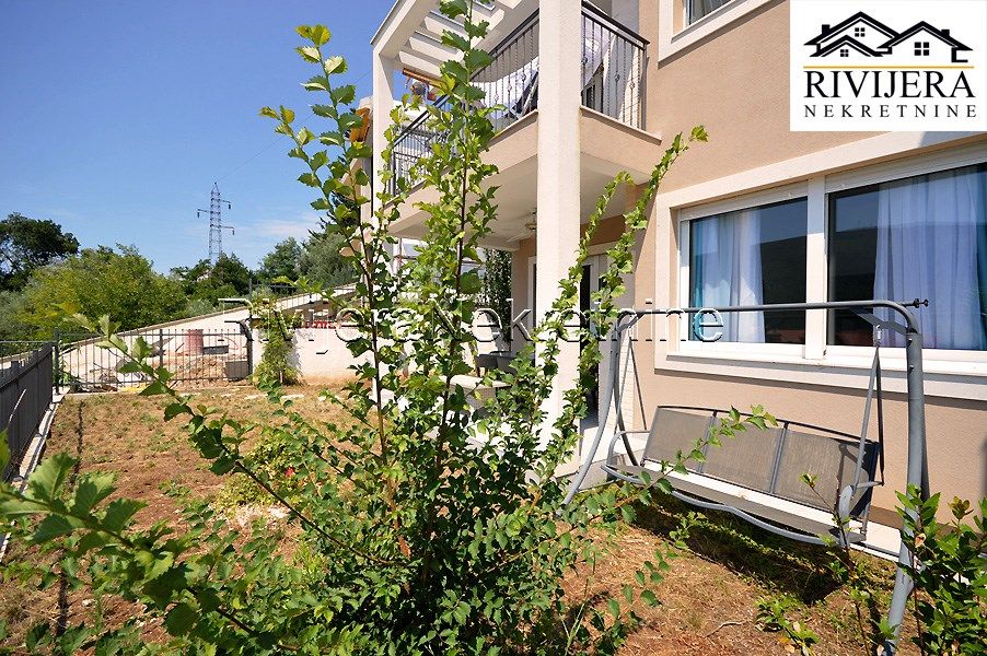 Квартира в Херцег-Нови, Черногория, 80 м² - фото 13