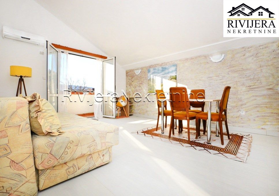 Квартира в Херцег-Нови, Черногория, 50 м² - фото 2