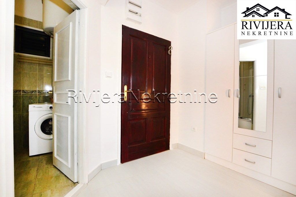 Квартира в Херцег-Нови, Черногория, 50 м² - фото 10