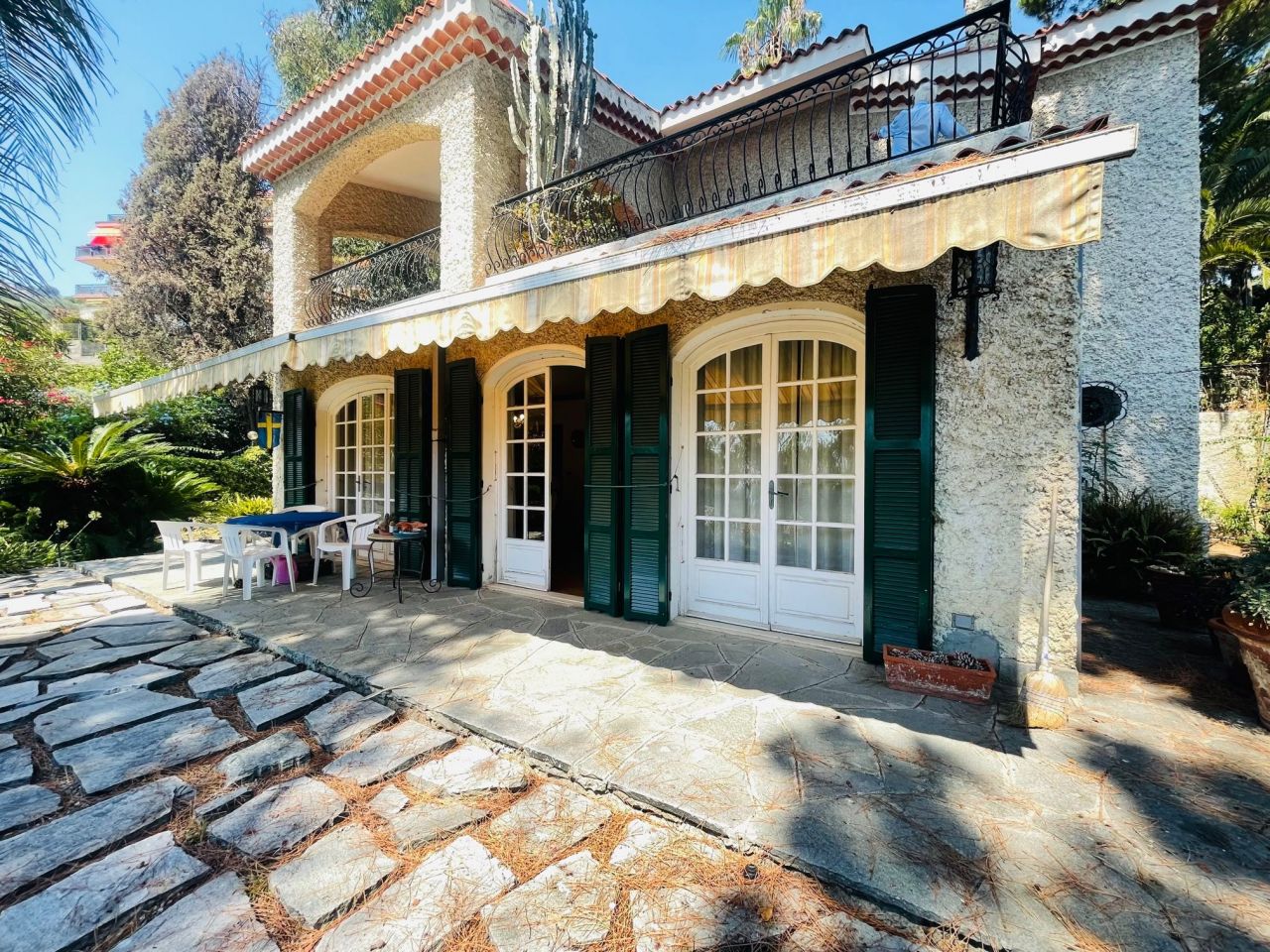 Вилла в Сан-Ремо, Италия, 223 м² - фото 16