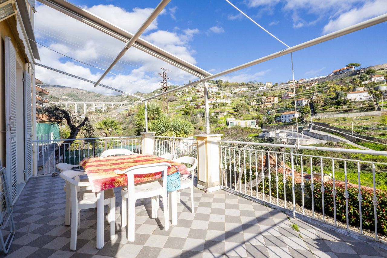 Вилла в Сан-Ремо, Италия, 240 м² - фото 5