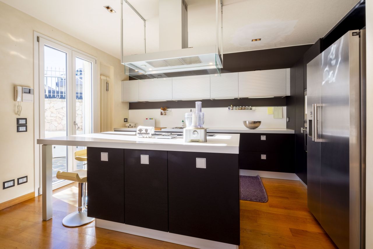 Вилла в Сан-Ремо, Италия, 240 м² - фото 7