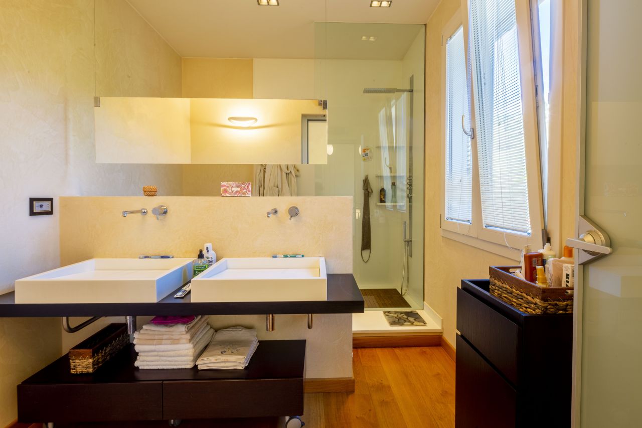 Вилла в Сан-Ремо, Италия, 240 м² - фото 13