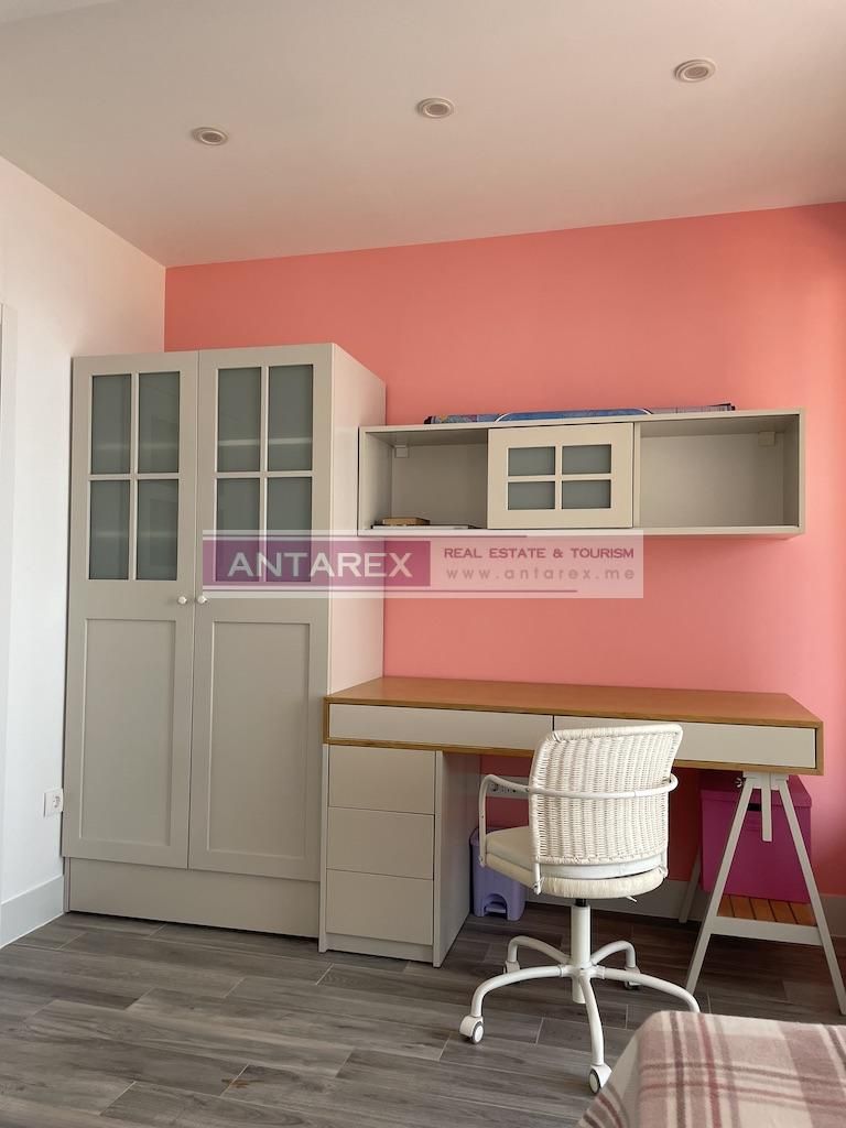 Апартаменты в Добра Воде, Черногория, 222 м² - фото 15