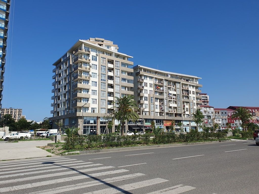 Квартира в Батуми, Грузия, 43.9 м² - фото 1