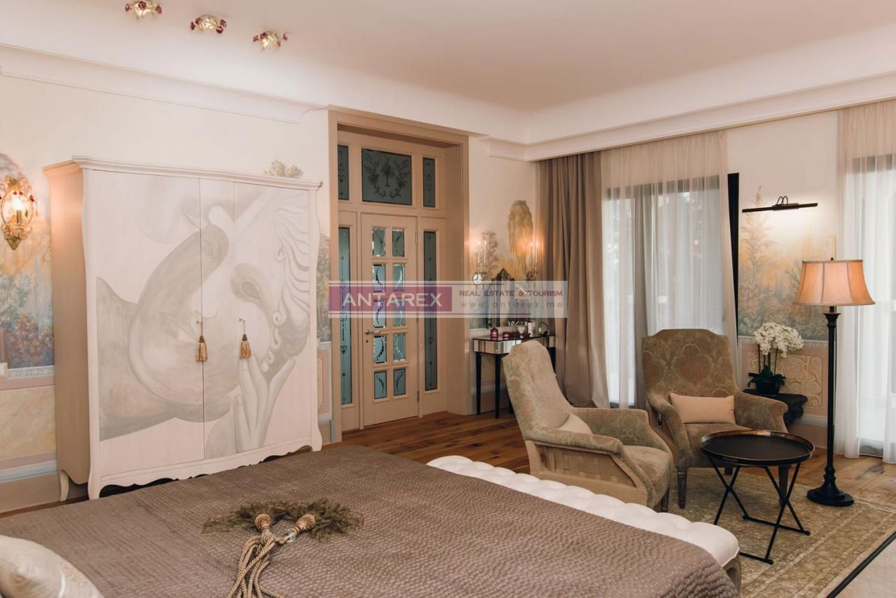 Вилла в Режевичах, Черногория, 550 м² - фото 8