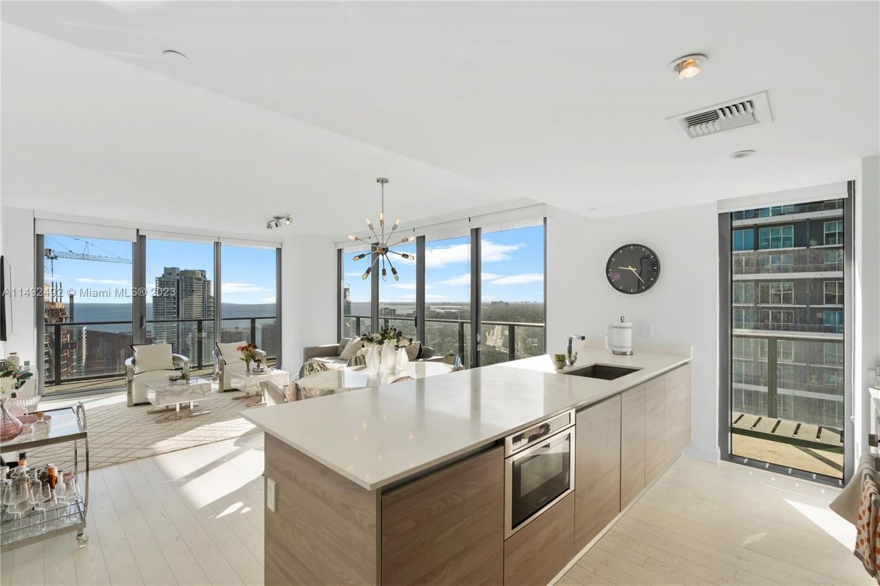 Квартира в Майами, США, 110 м² - фото 3