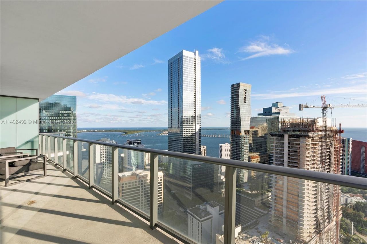 Квартира в Майами, США, 110 м² - фото 2