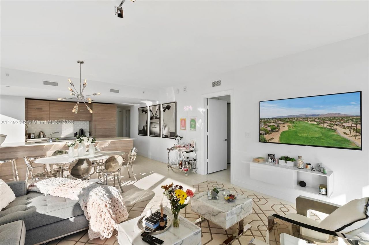 Квартира в Майами, США, 110 м² - фото 8