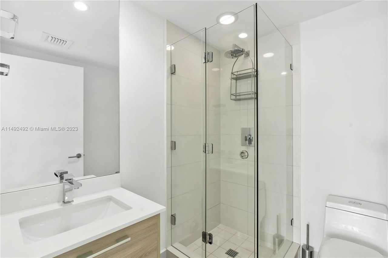 Квартира в Майами, США, 110 м² - фото 17