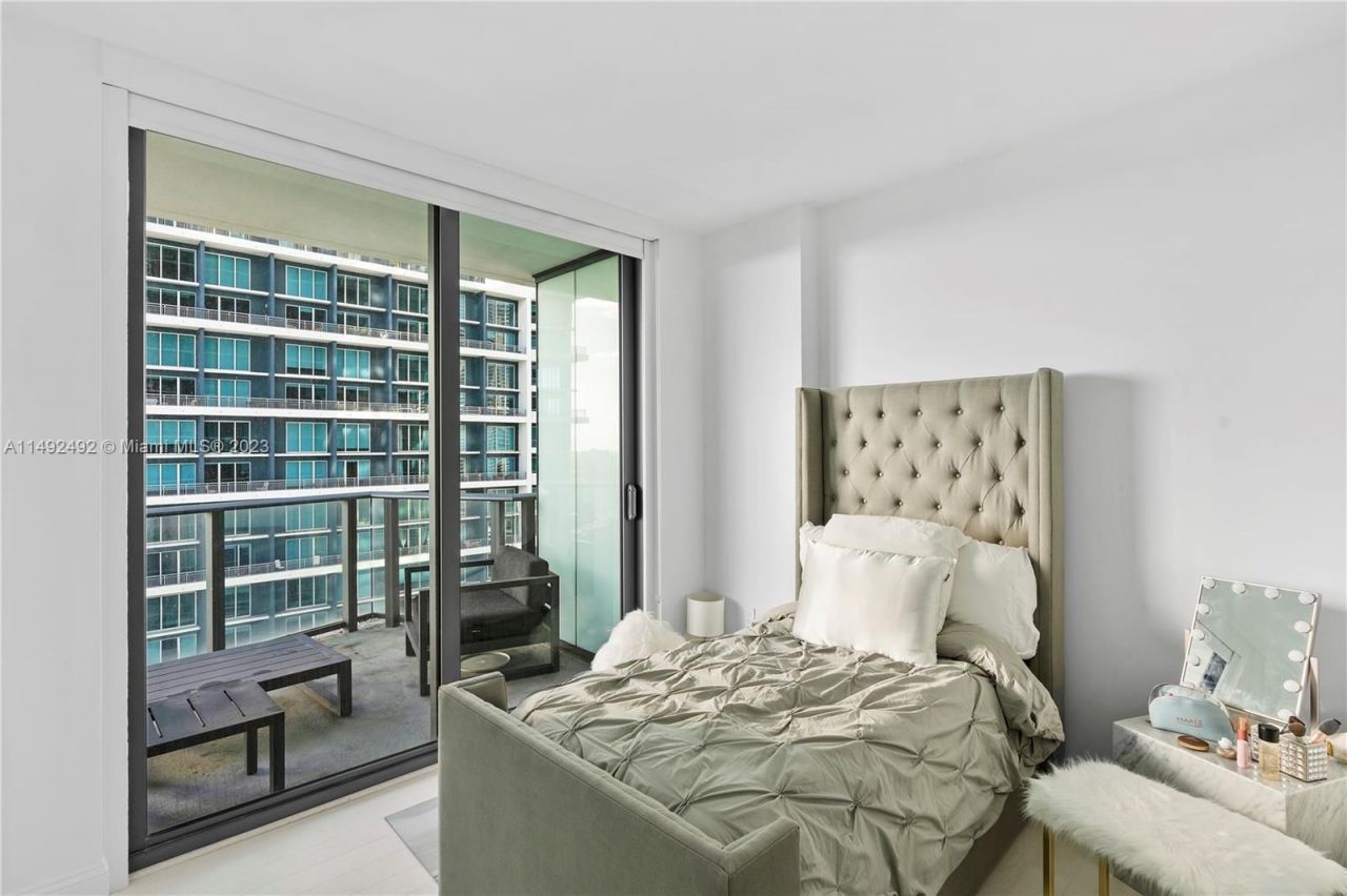 Квартира в Майами, США, 110 м² - фото 18