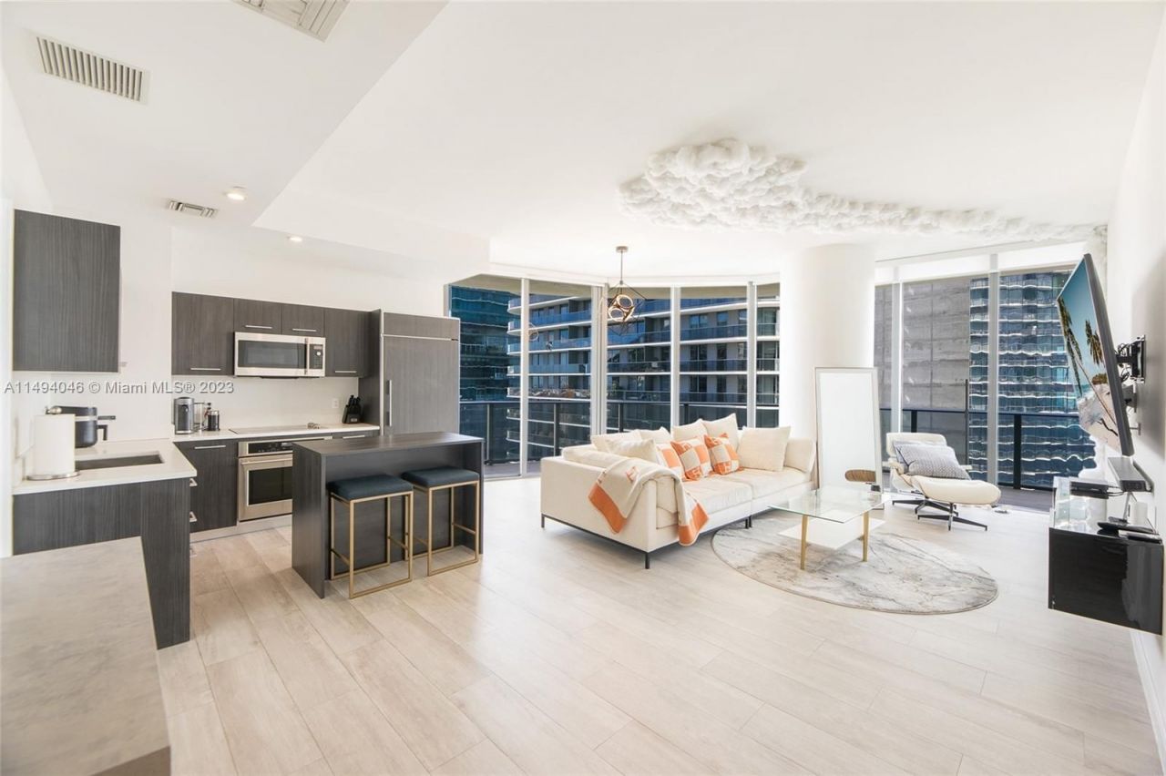 Квартира в Майами, США, 140 м² - фото 17