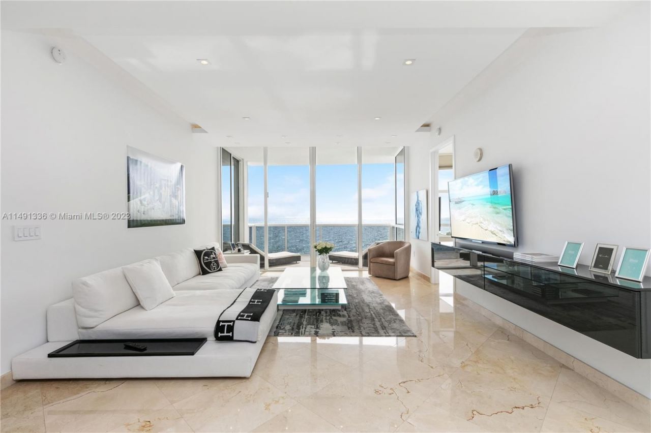 Квартира в Майами, США, 150 м² - фото 2