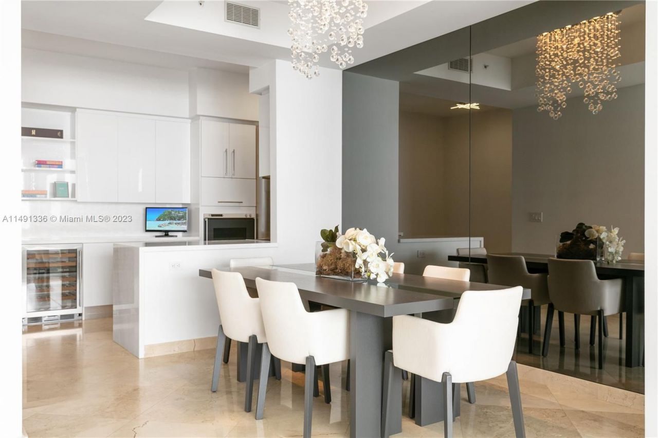 Квартира в Майами, США, 150 м² - фото 10