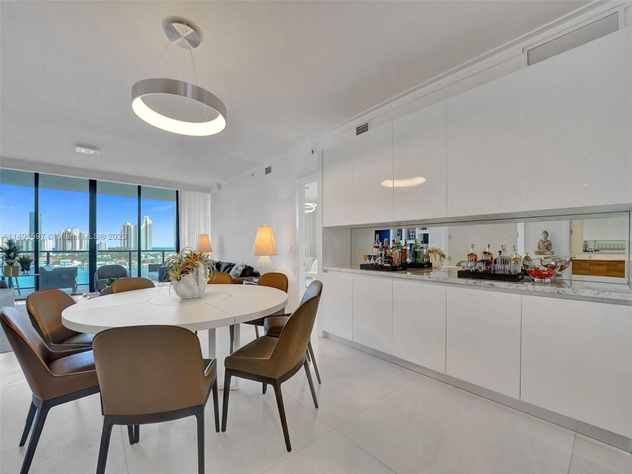 Квартира в Майами, США, 260 м² - фото 8