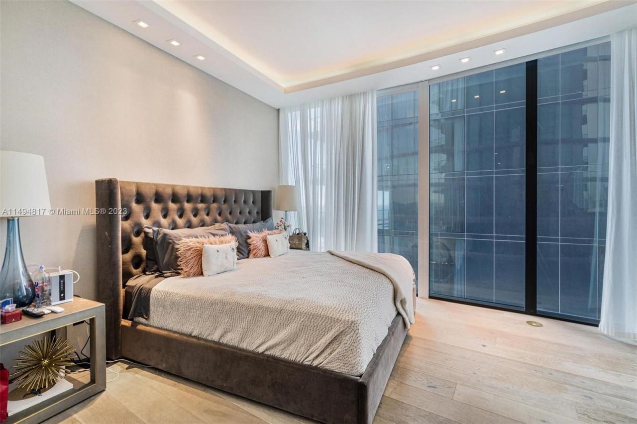 Квартира в Майами, США, 300 м² - фото 12