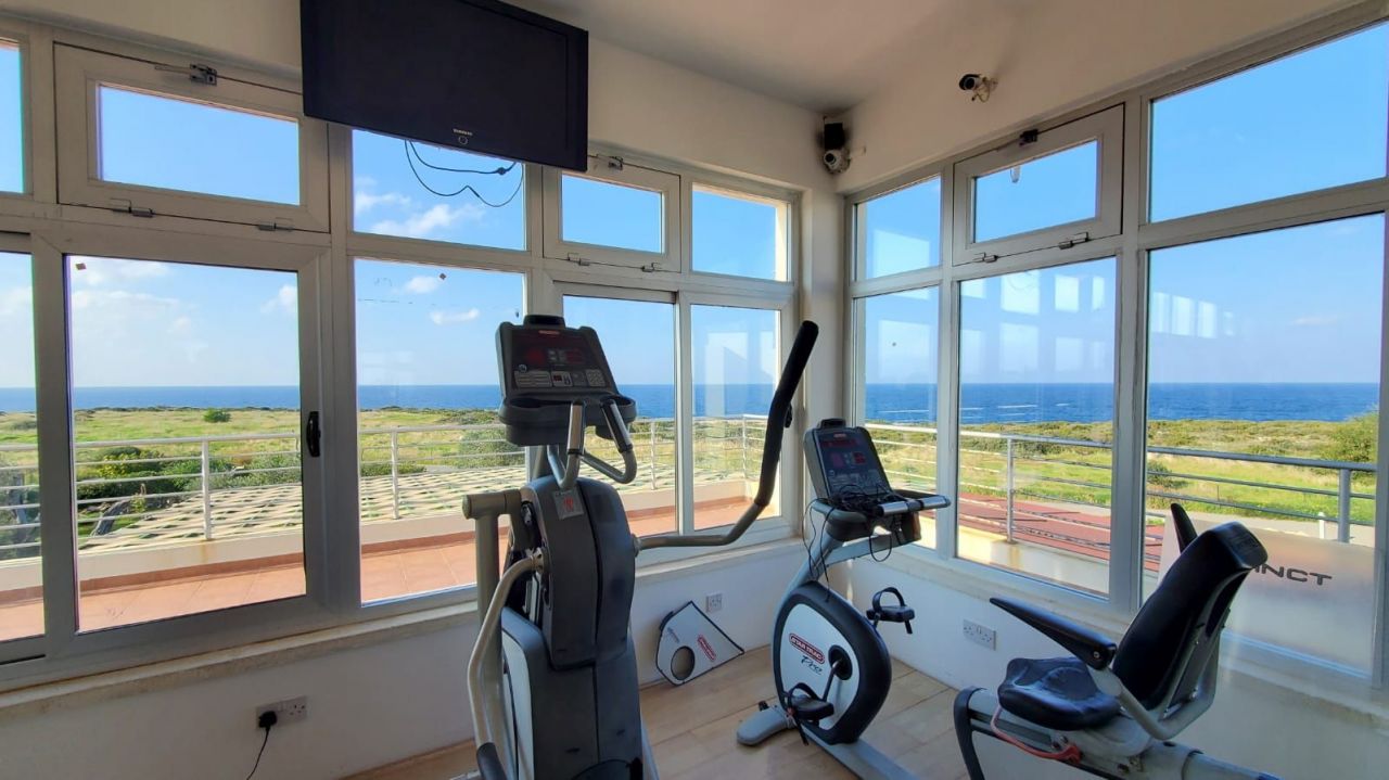 Апартаменты в Кирении, Кипр, 120 м² - фото 12