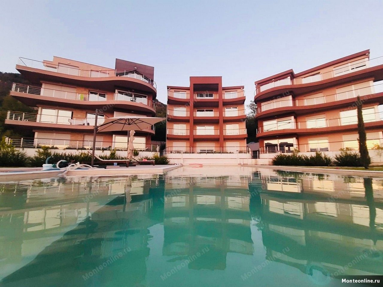 Пентхаус в Тивате, Черногория, 130 м² - фото 1