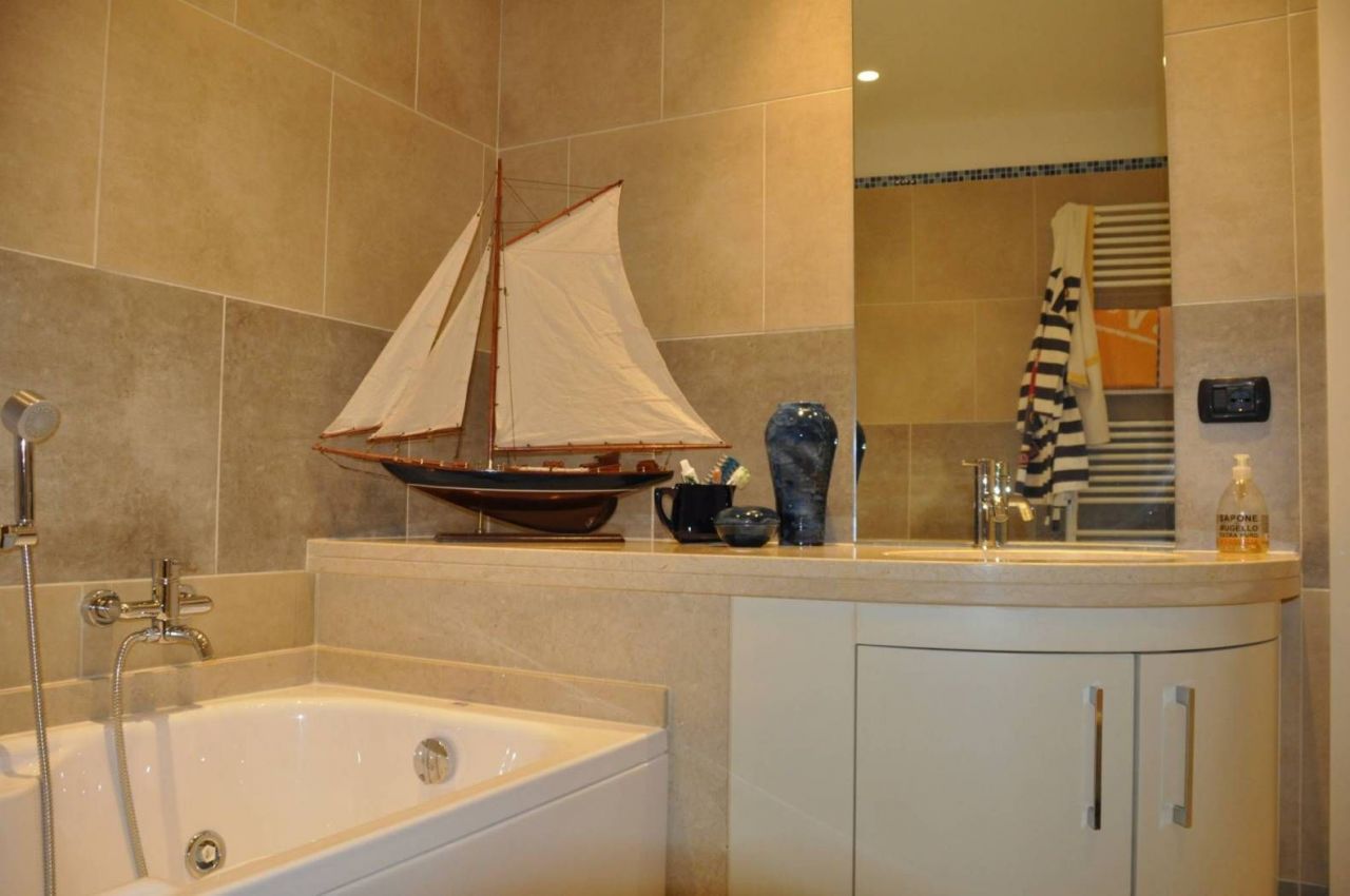 Квартира в Оспедалетти, Италия, 94 м² - фото 7