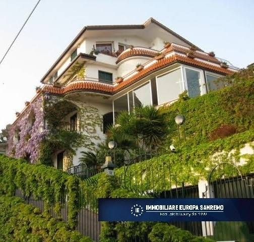 Вилла в Сан-Ремо, Италия, 450 м² - фото 4